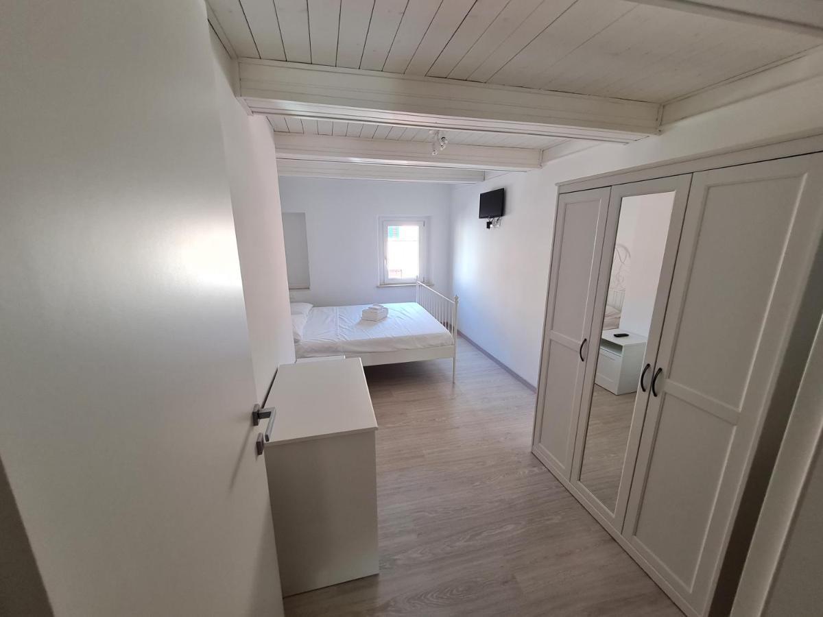 Appartement Al Castello - Aeroporto Delle Marche - Ancona à Falconara Marittima Extérieur photo