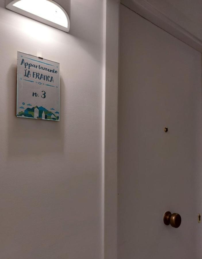 Appartement Al Castello - Aeroporto Delle Marche - Ancona à Falconara Marittima Extérieur photo